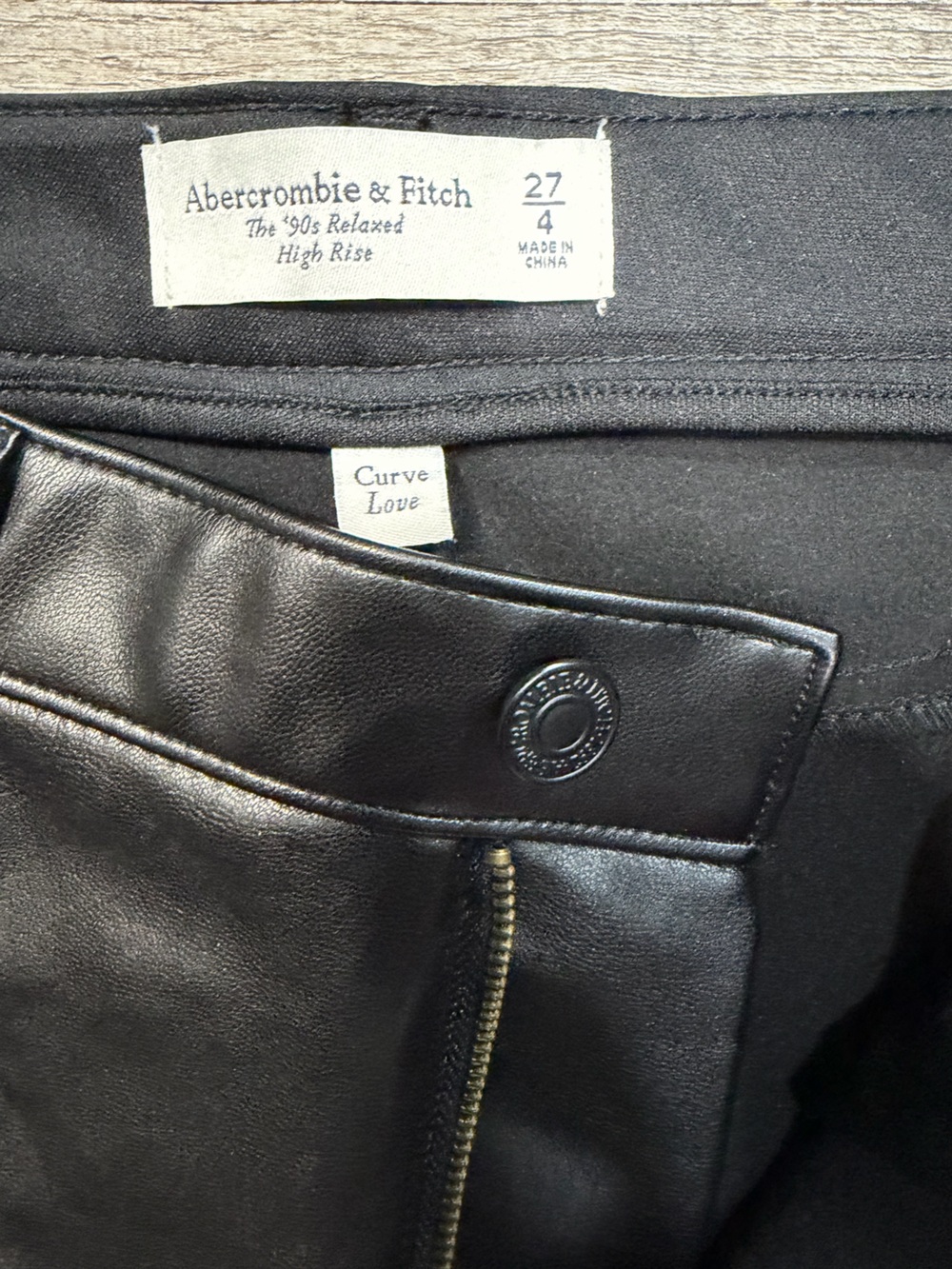 Abercrombie‎ & Fitch Black Faux Leather Wide-Leg Pants - Picture 5 of 8